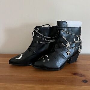YRU celestial  Astro Boots